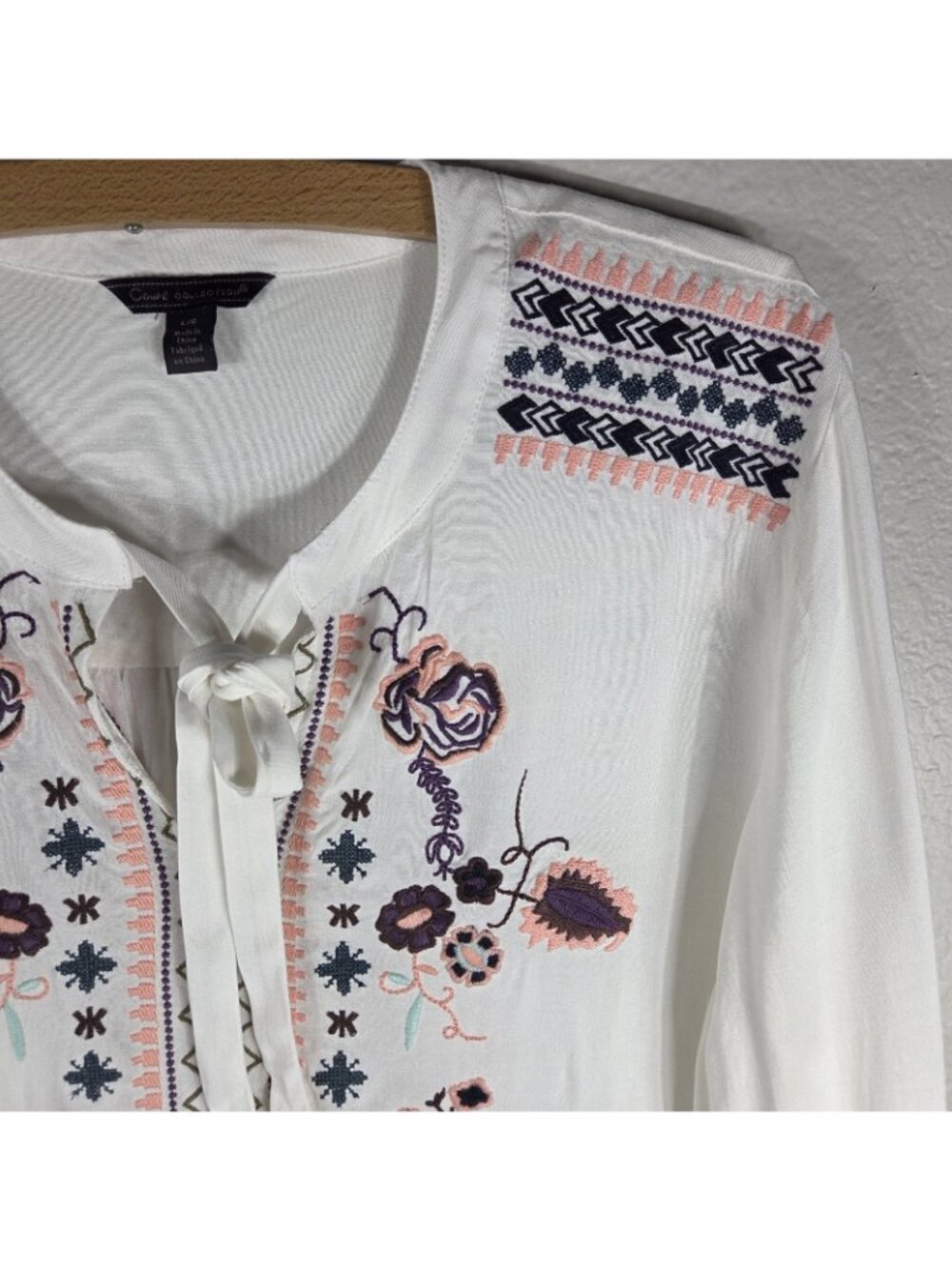 Coupé Collection White Embroided Tunic Shirt Top Size L Long Sleeve Tie Neck - Picture 5 of 16